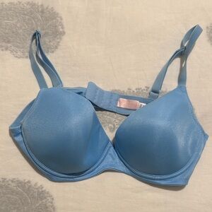 Victoria's Secret Light Blue Pushup Bra